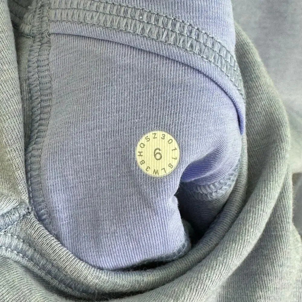 Lululemon Time Out Hoodie Tech Sweatshirt Heathered Indigo Blue Size 6 Athletic